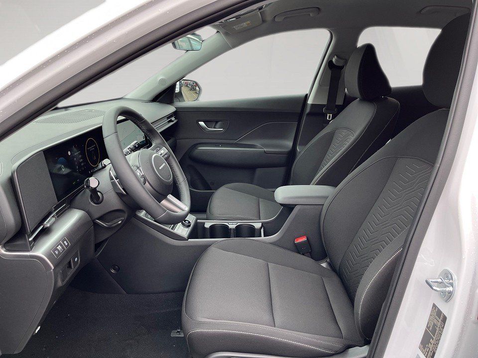 Fahrzeugabbildung Hyundai KONA Elektro 65kWh Trend Assistenz-Paket