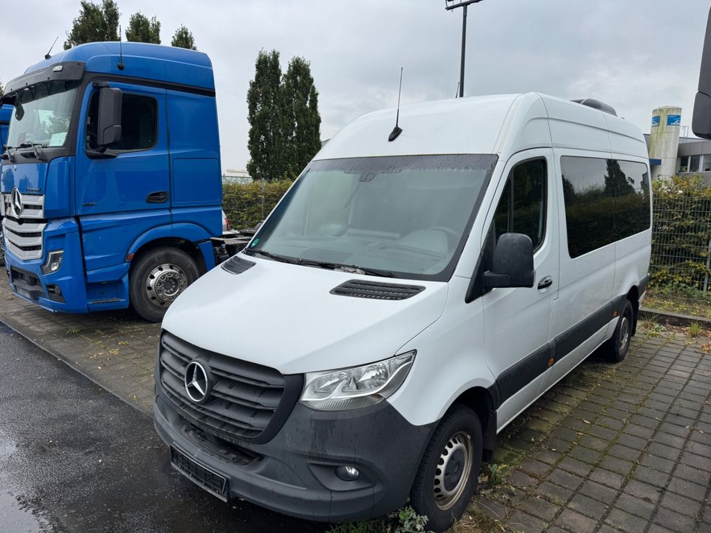 Image of Mercedes-Benz Sprinter