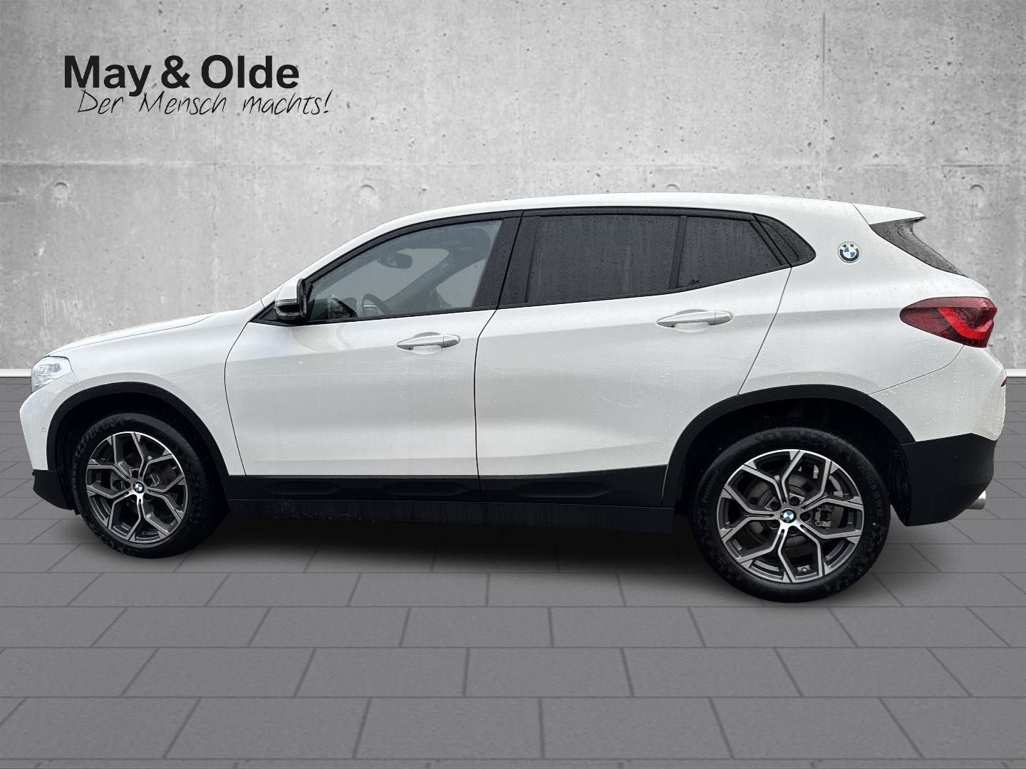 BMW X2 SDRIVE18I Navi LED El. Heckklappe Klimaautom  foto 2