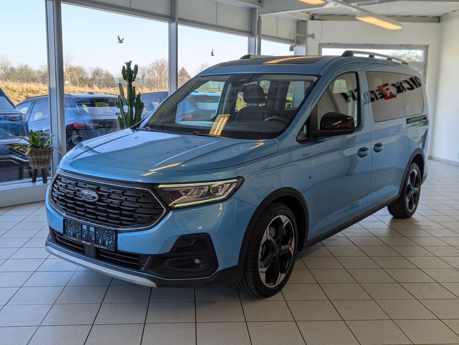 FORD Tourneo Connect L2 Active 7-Sitz Bi-LED Pano AHK - Image 3