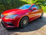 Seat Leon FR 1.8 TSI 132kW Start&Stop  - rote Seat Leon