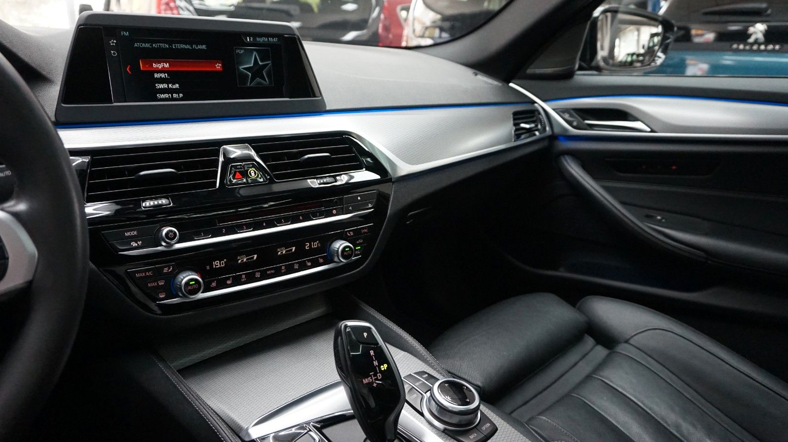 Fahrzeugabbildung BMW 5 Limousine 530 d M Sport Scheckheft gepflegt