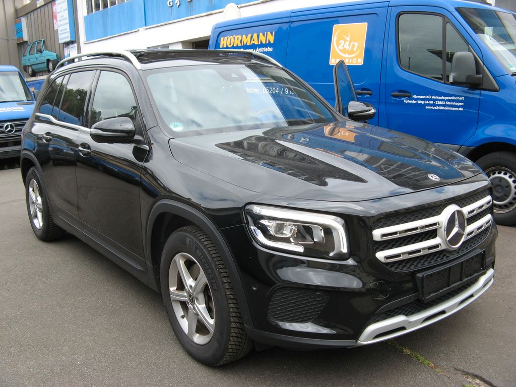 Image of Mercedes-Benz GLB 200