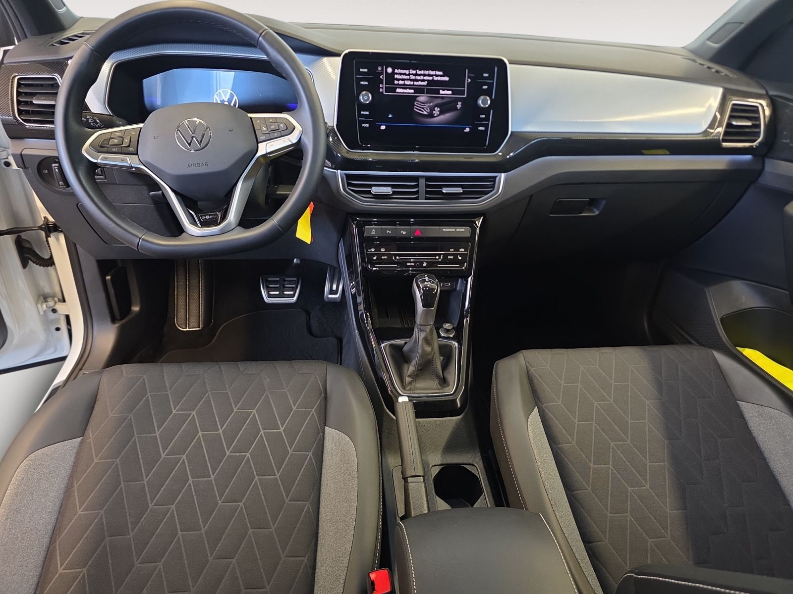 Volkswagen T-Cross - Bild 11