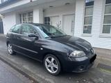 Seat Ibiza 1.4 16V  1 Hand Scheckheft TÜV 10.27 - Seat Ibiza aus 2007: 1.2