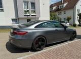 Mercedes-Benz E 400 4MATIC Autom. - - Mercedes-Benz E 400 Gebrauchtwagen in Stuttgart
