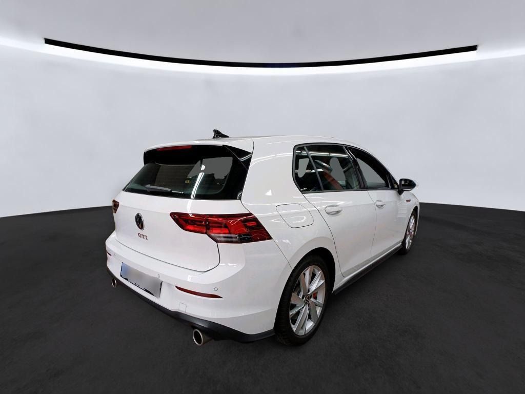 Volkswagen Golf - Bild 3