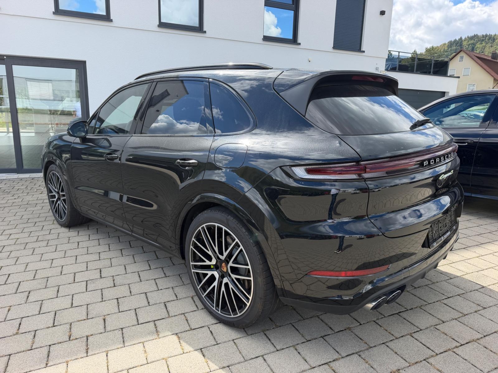 Porsche Cayenne S E-Hybrid SportDesign/HD-Matrix/Inno/22
