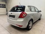 Kia cee'd / Ceed - Kia aus 2009: Cee D