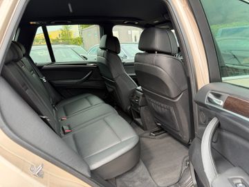 BMW X5 - 12