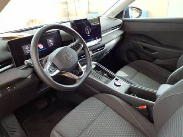 Volkswagen T-Roc 1.5eTSI DSG Life Navi LED Kamera foto 4