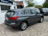 BMW X1 xDrive 20 i Advantage Autom.LED ACC MFL Navi - BMW X1: 20