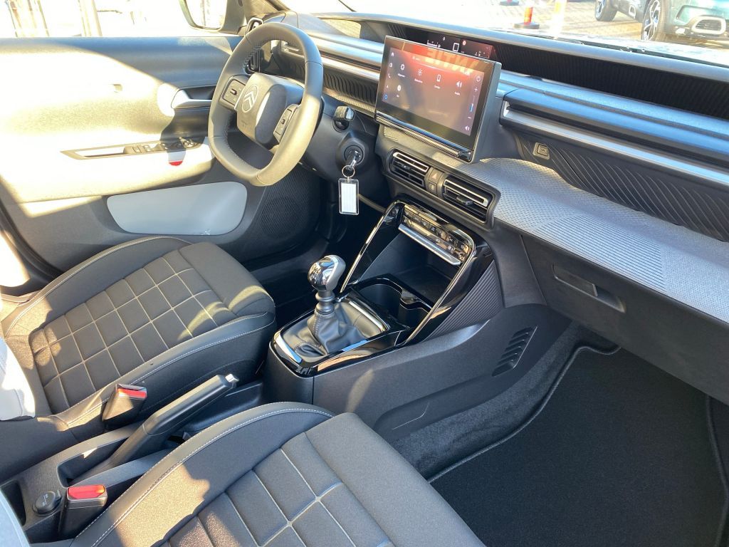 Fahrzeugabbildung Citroën C3 Turbo 100 MAX *Winterpaket*Sicherheits-Paket*