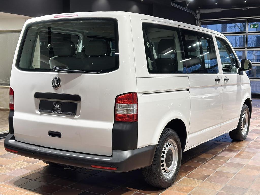 Volkswagen T5 Kombi