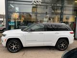 Jeep Grand Cherokee Summit Reserve Plug-In-Hybrid 4xe - Jeep Grand Cherokee Summit mit Hybrid-Antrieb (Benzin/Elektro)