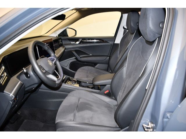 Volkswagen Tiguan 2.0 TDI SCR 4Motion DSG Elegance foto 3