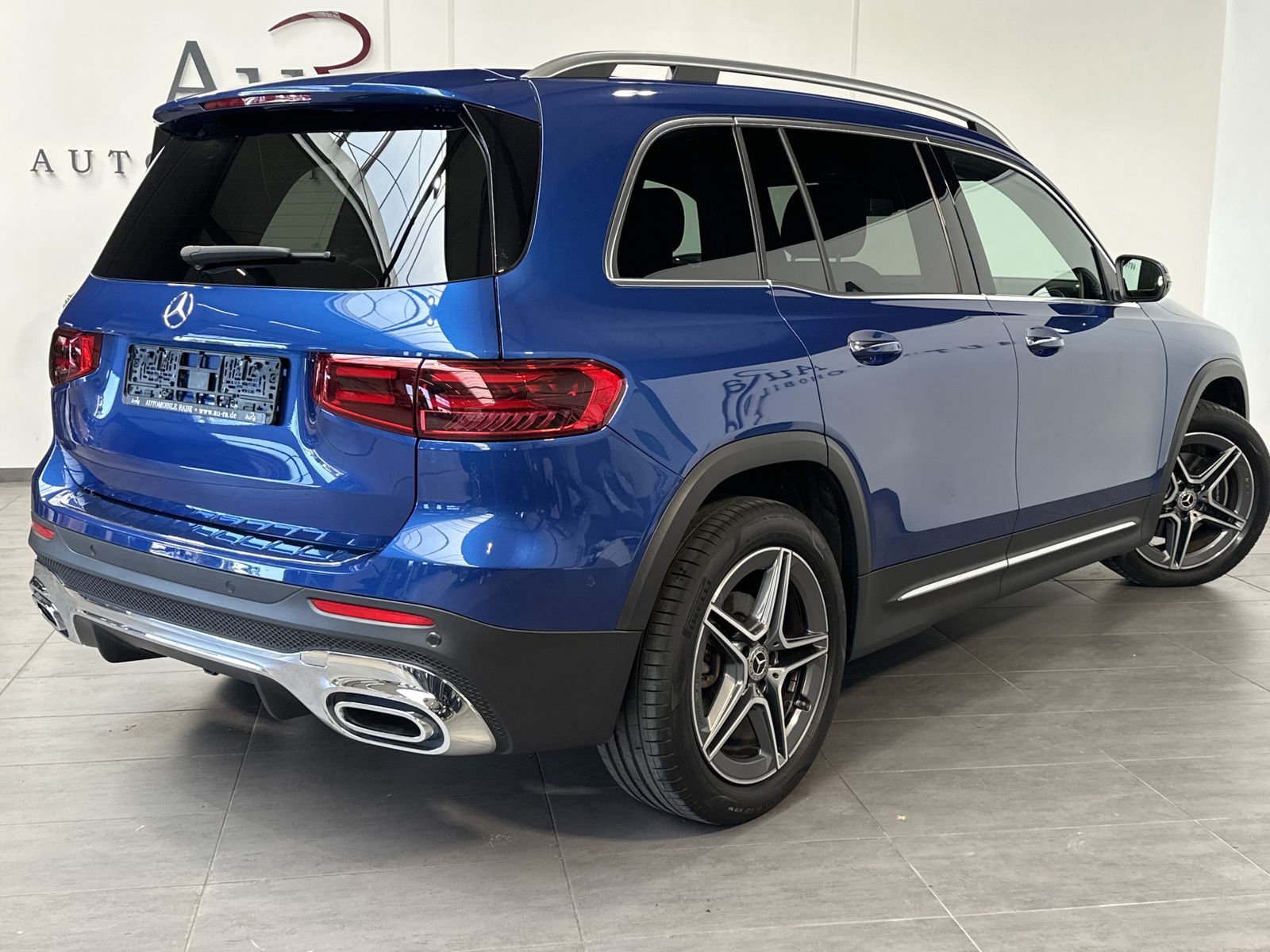 Fahrzeugabbildung Mercedes-Benz GLB 200 AMG-Line NAV+LED+AHK+VCOCKPIT+KAMERA+1HD