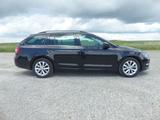 Skoda Octavia Ambition Combi*Autom*AHZV*SHZG*NAVI* - Skoda Octavia von privat