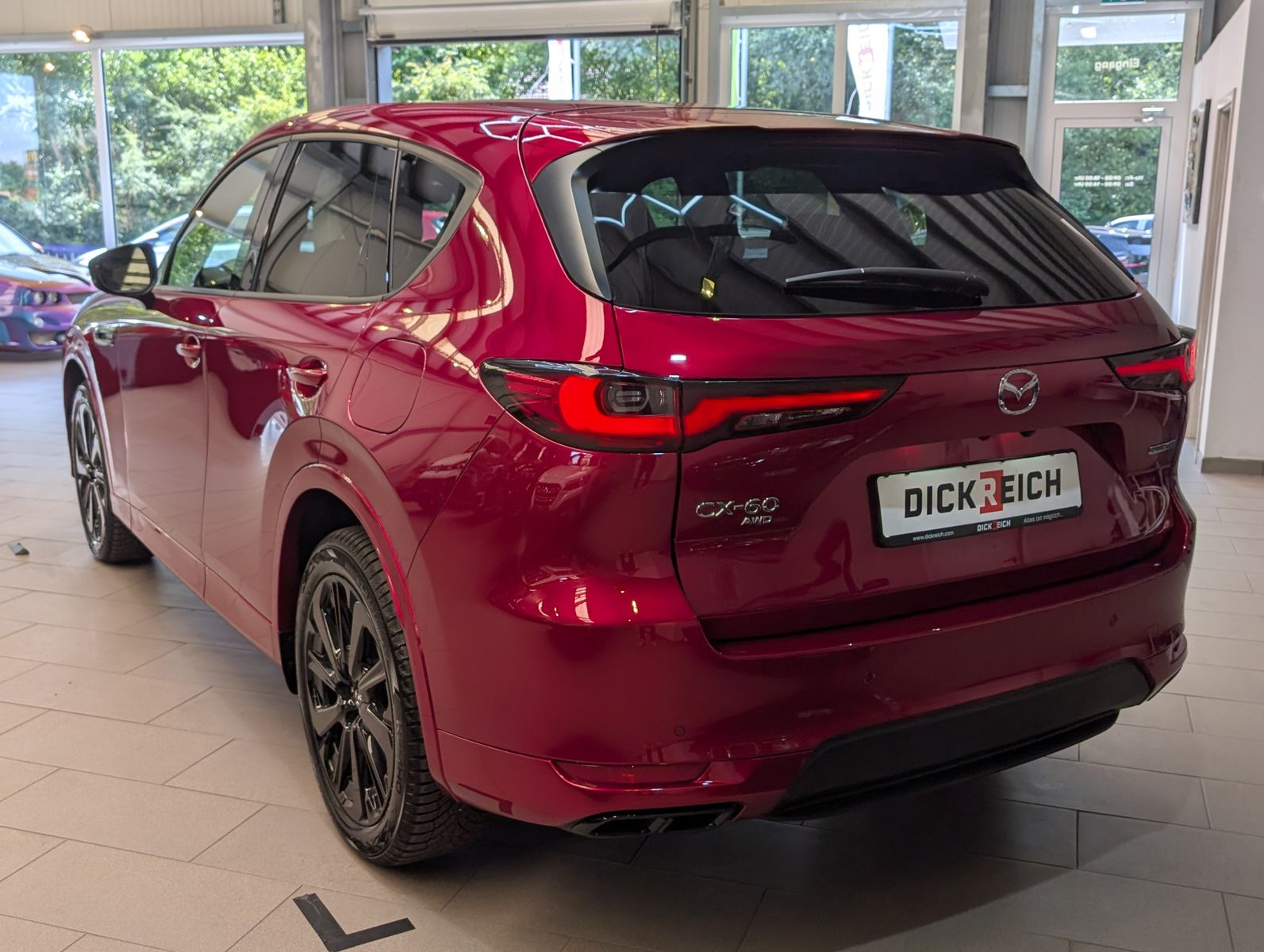 Fahrzeugabbildung Mazda CX-60 2.5L e-SKYACTIV PHEV 327 Homura+ Pano Bose