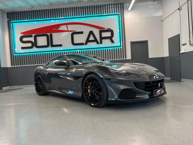 FERRARI Portofino