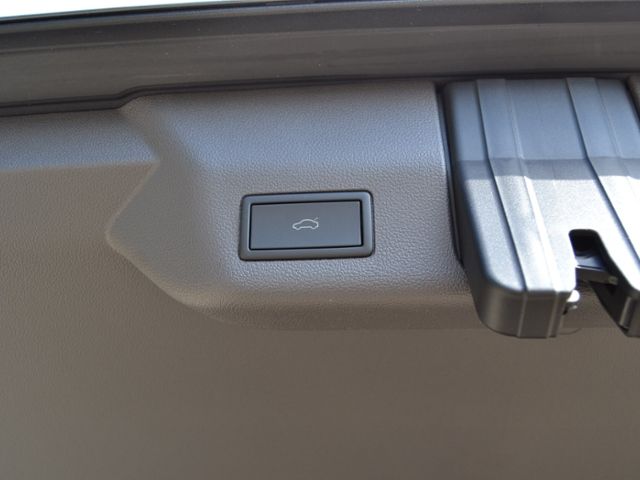 T7 Multivan 2.0 TDI DSG Style lang AHK/18-ZOLL/M