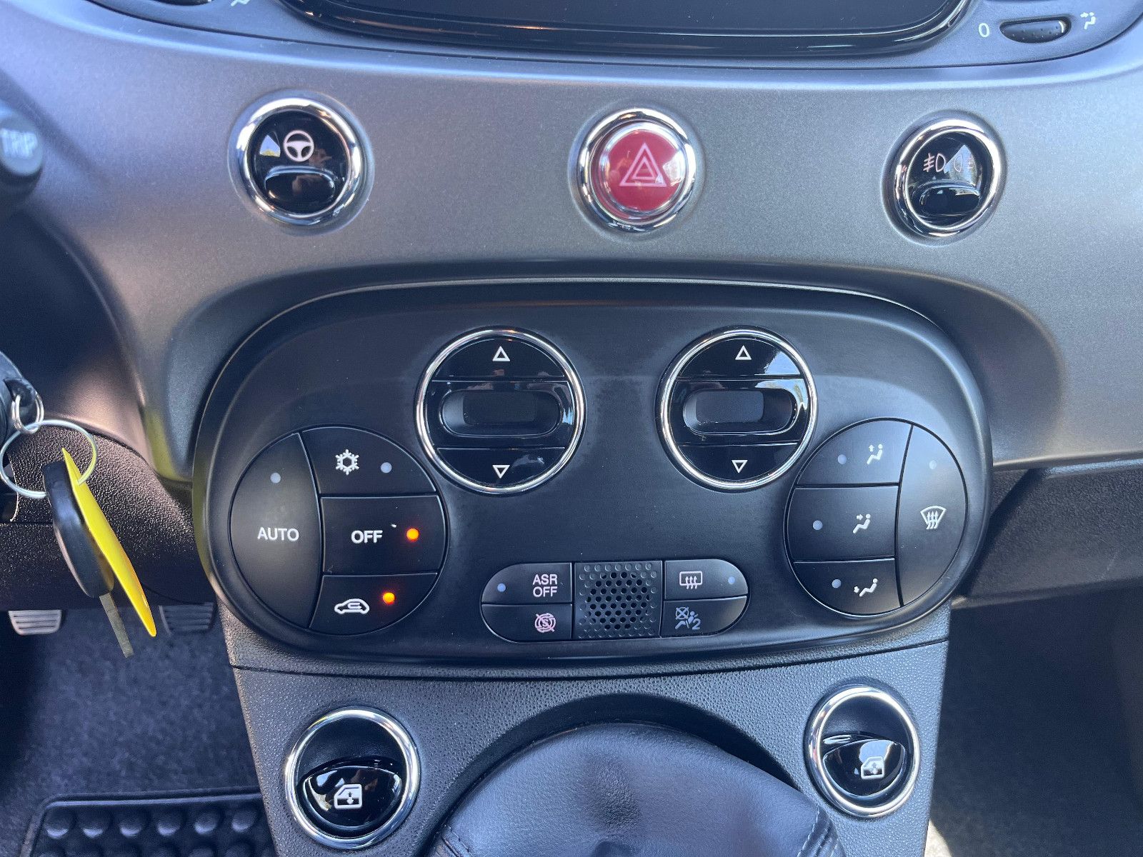 Fahrzeugabbildung Fiat 500 Sport