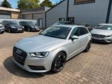 Audi A3 1.4 TFSI Sportback AUTOMATIK AHK SHZ - mit Benzin-Antrieb: Standheizung, Kleinwagen