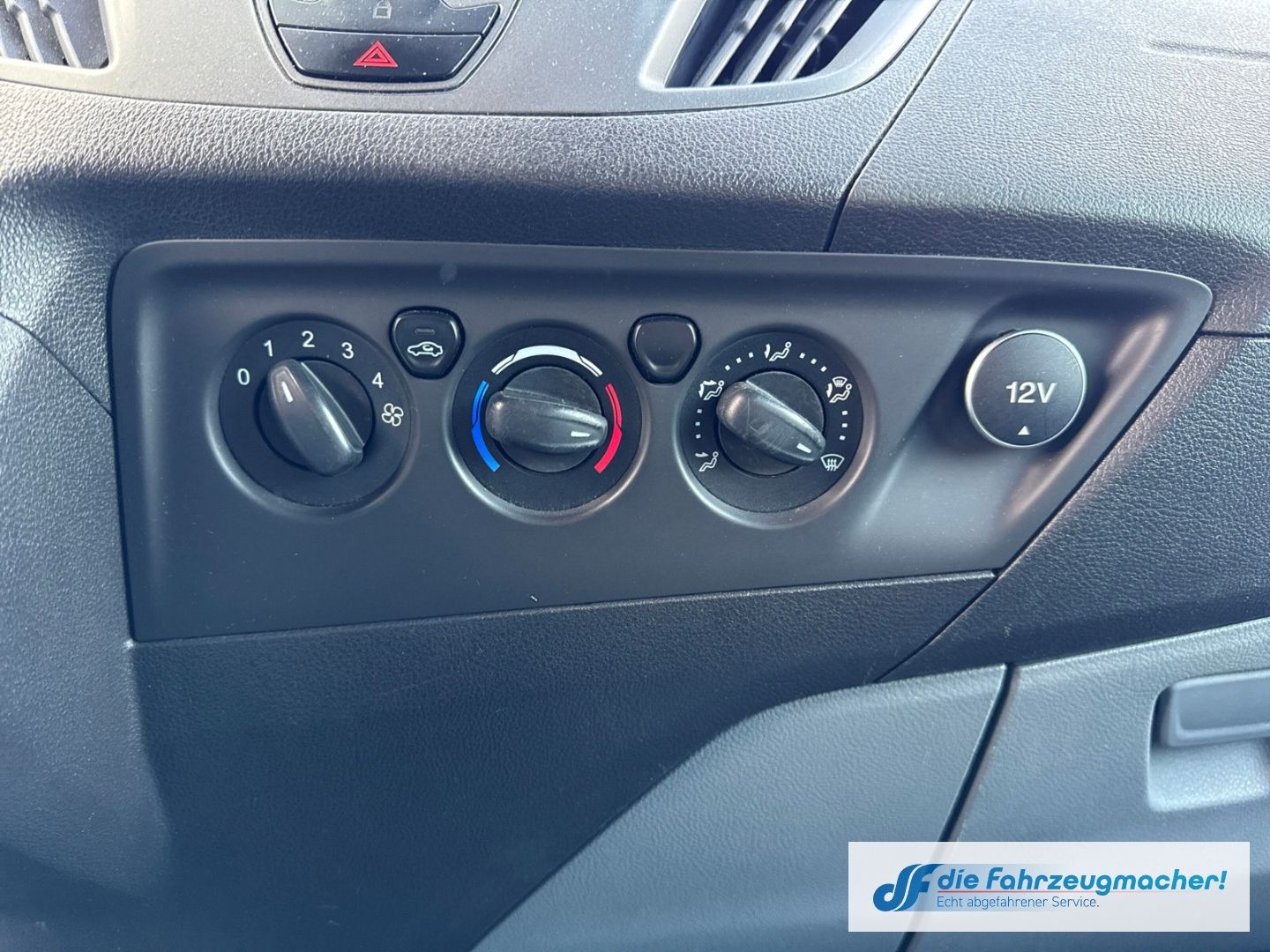 Fahrzeugabbildung Ford Transit Custom Tourneo 300 L1 *2016 *EXPORT