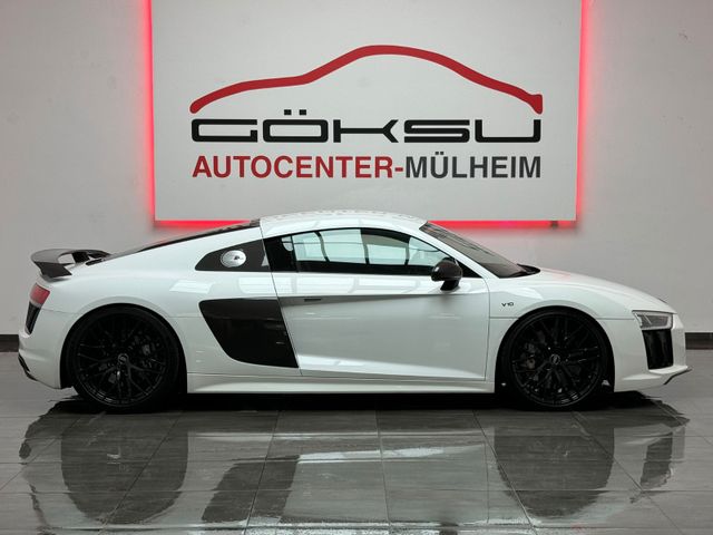 Audi R8*Coupe*5.2 FSI V10 Plus*Quattro* Keramik*B&O*