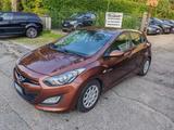 Hyundai i30 i30 II 2012 5p 1.6 crdi Comfort 110c - Hyundai i30 Comfort mit Diesel-Antrieb