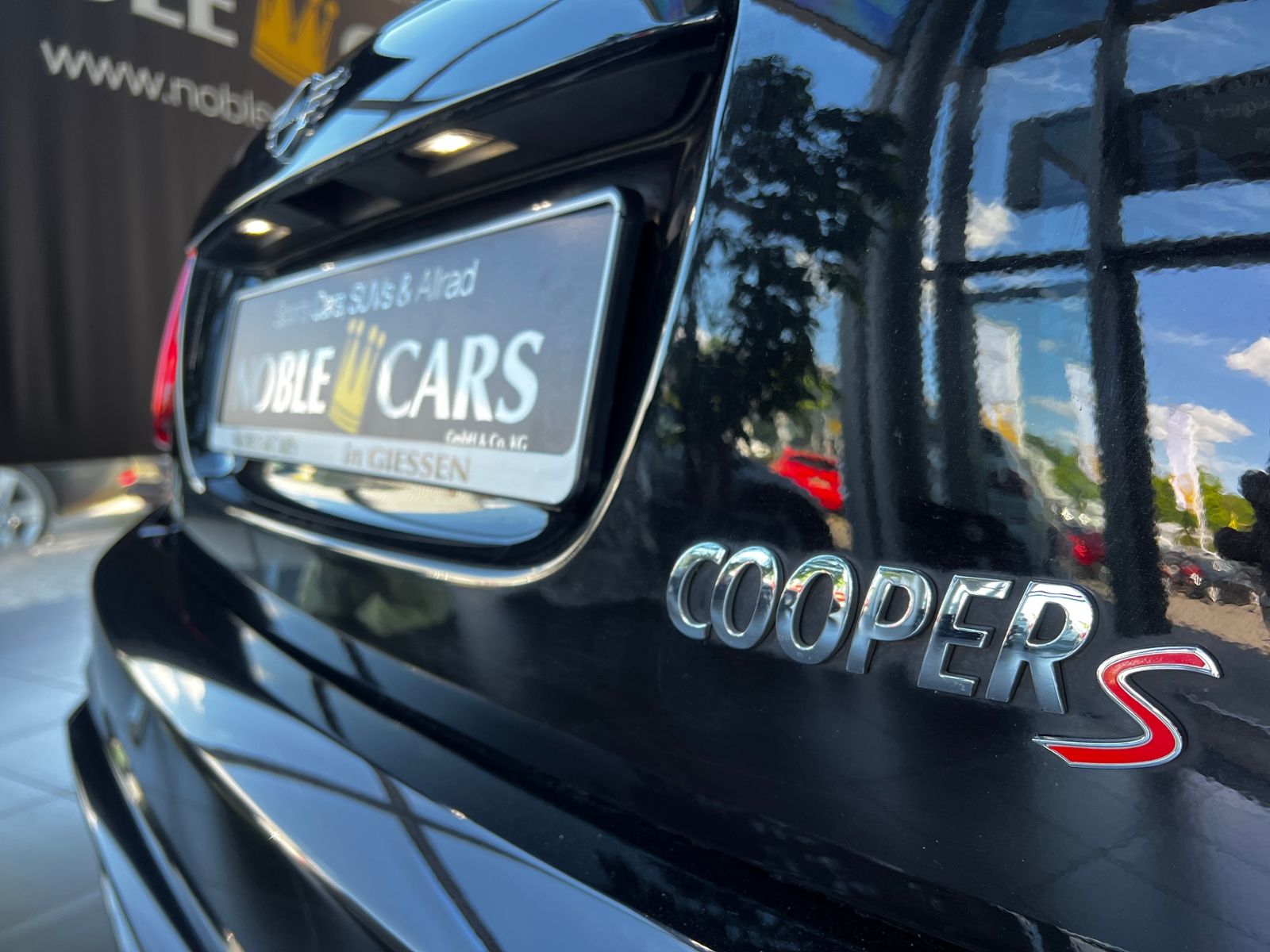 Fahrzeugabbildung MINI Cooper S Cabrio Chili LED NAVI SHZ