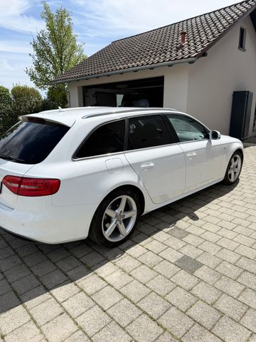 AUDI A4 2.0 TDI 110kW clean d.mult. S line Avant ...