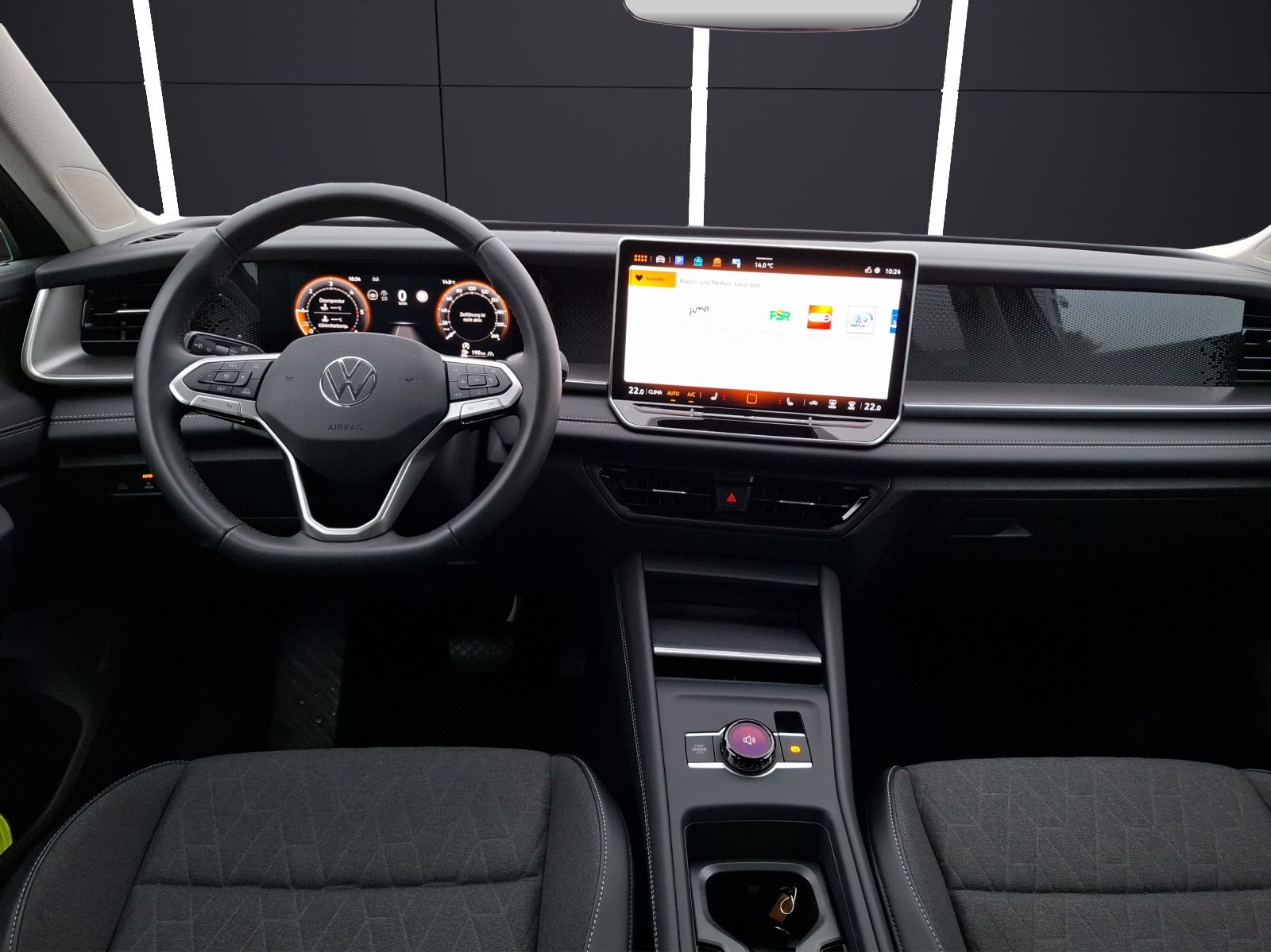 Fahrzeugabbildung Volkswagen Tayron TDI Life DSG 4M 7-Si Matrix AHK Navi AID