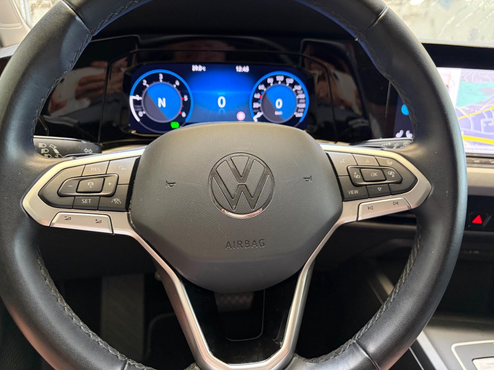Volkswagen Golf VIII Lim. Life/ACC/KAMERA/ASISS/I HAND, миниатюра 28