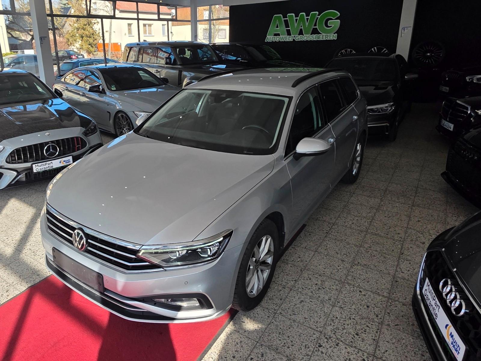 Volkswagen Passat Variant Business*Massage*Kamera*Xenon