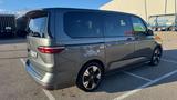 Volkswagen T7 Multivan Life  2.0 TSI OPF  Überhang lang  - graue Volkswagen T7