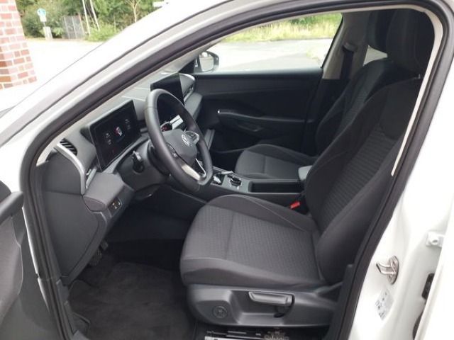 Volkswagen T-Roc 1.5 eTSI Life ACC DSG APP Navi RFK foto 4
