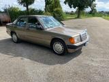 Mercedes-Benz Mercedes 190 E 2,6E - Mercedes-Benz 190 aus 1989: 2.6