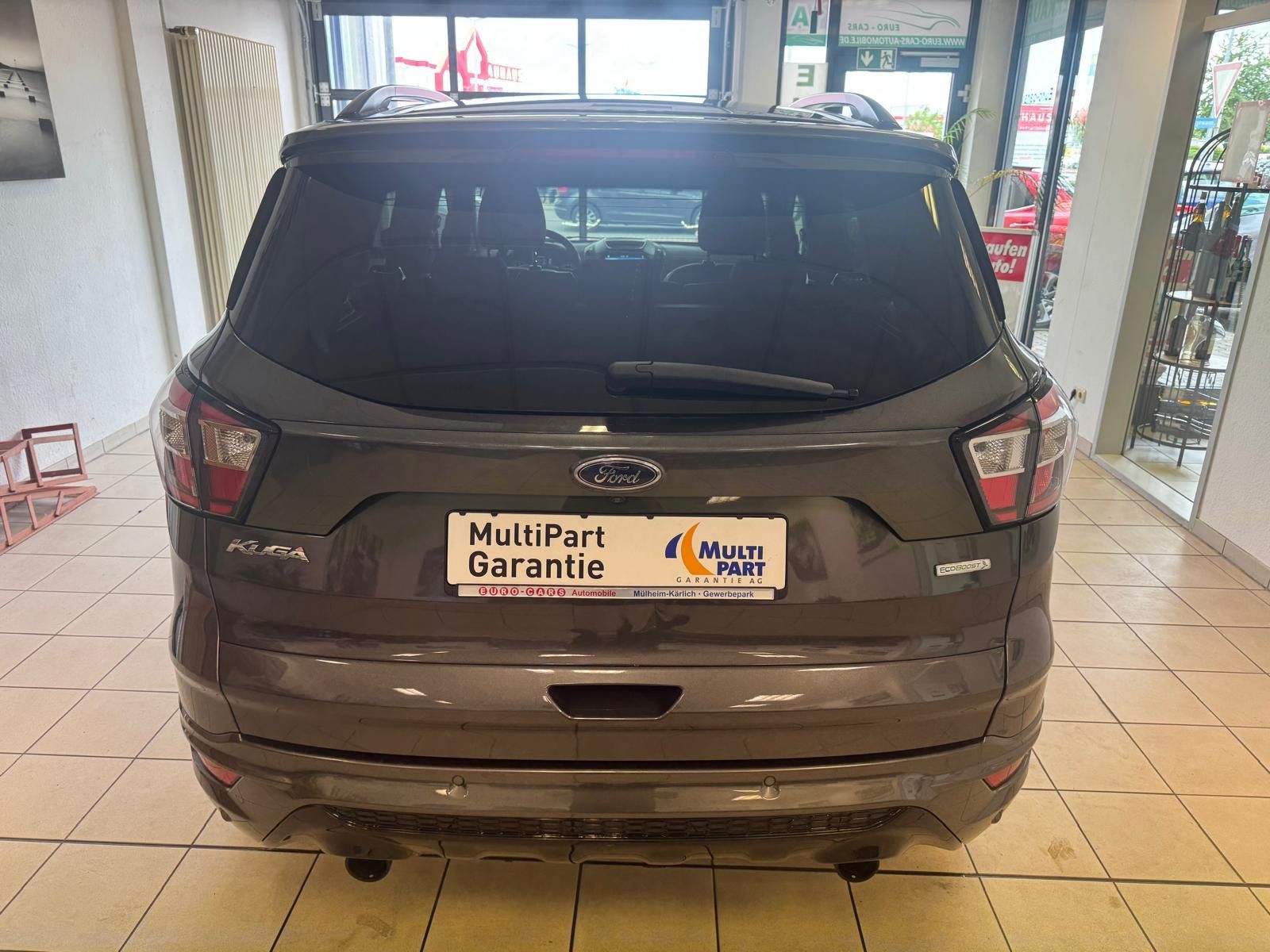 Fahrzeugabbildung Ford Kuga ST-Line /NAVI/KAMERA/AHK/KLIMA/ALLRAD