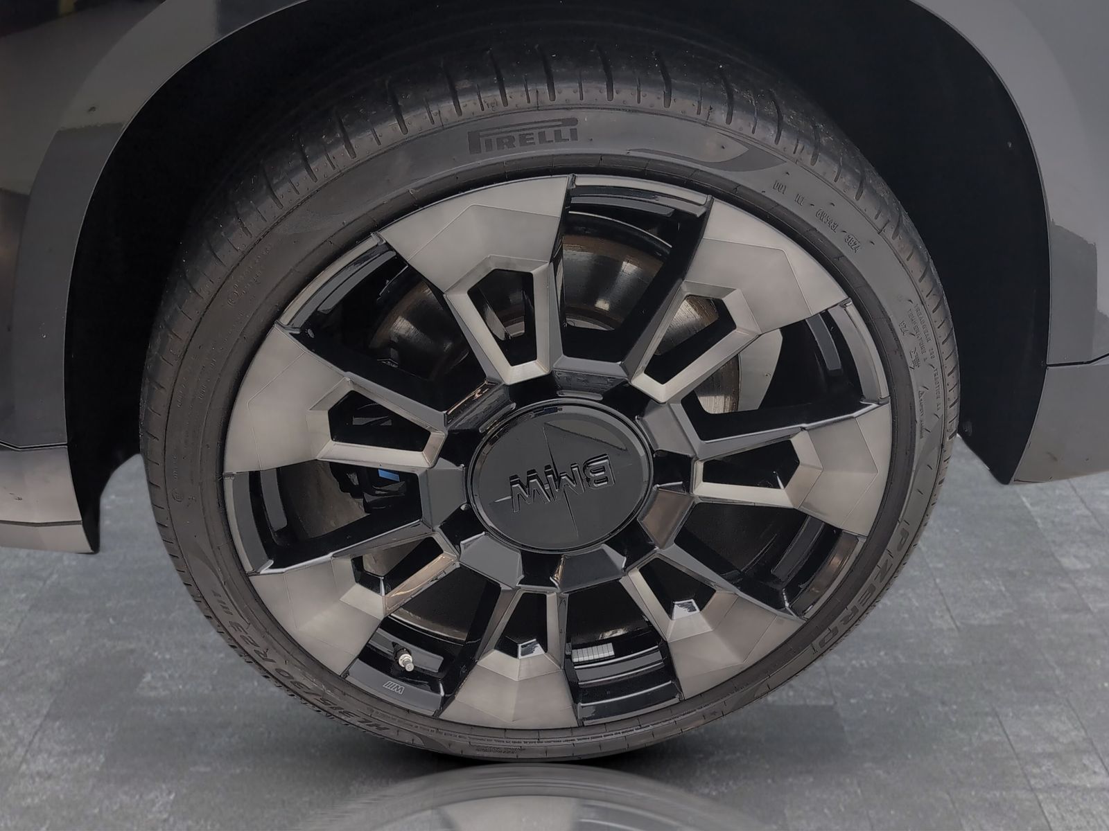 BMW XM - Bild 17