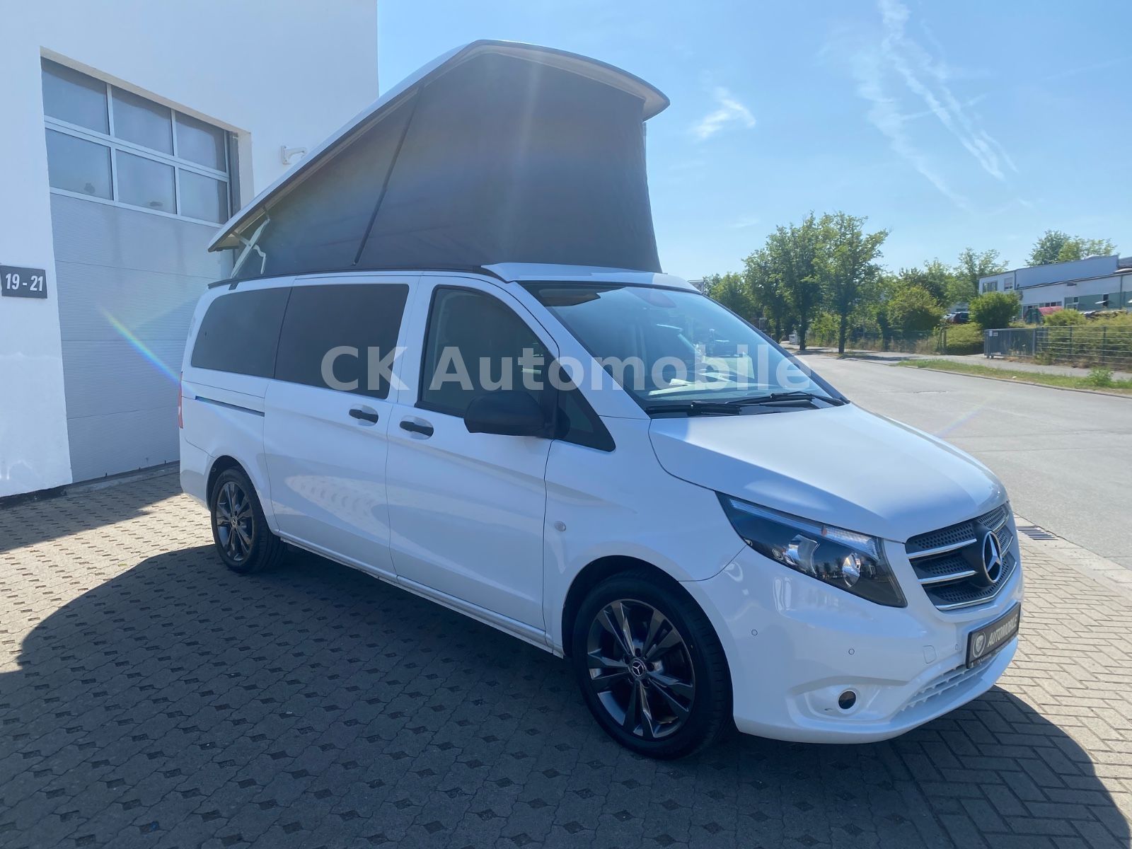 Fahrzeugabbildung Mercedes-Benz Vito 116 CDI Marco Polo ACTIVITY Edition/5 Sitze