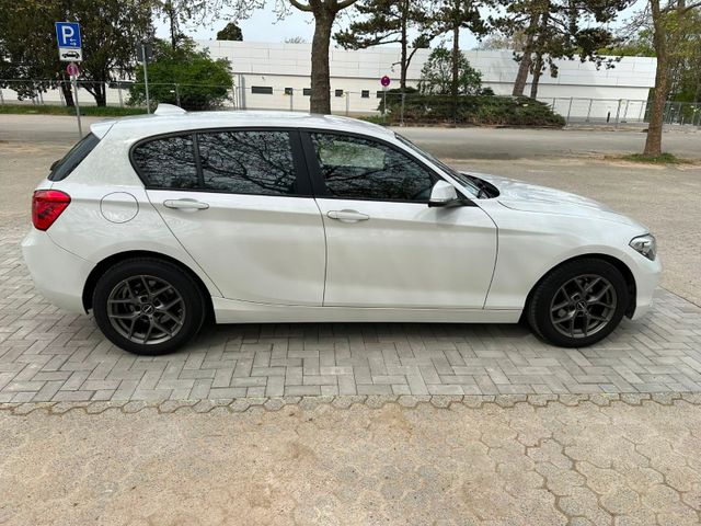 BMW 118i Advantage 