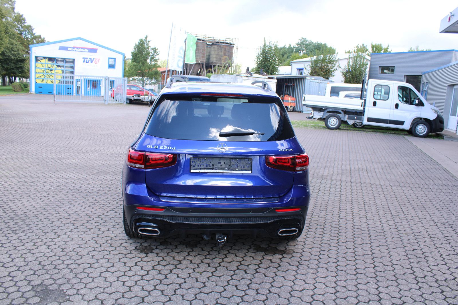 Mercedes-Benz GLB 220d 4Matic AMG-Line Head-Up Distronic AHK foto 5