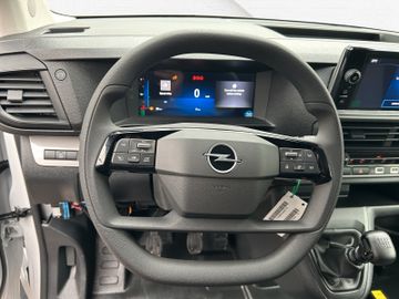 Fotografie 11 des Opel Vivaro L2 1.5 Boden AHK Doppelsitzbank
