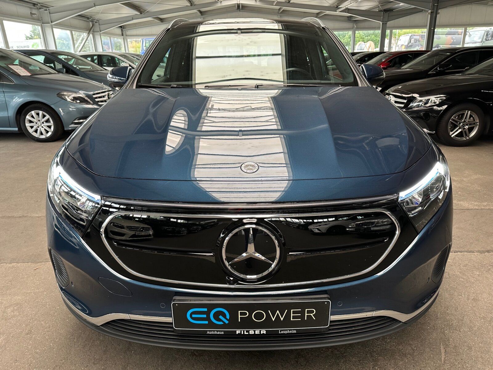 Mercedes-Benz EQA 300 4MATIC Progressive Pano-Dach AHK 360° foto 10