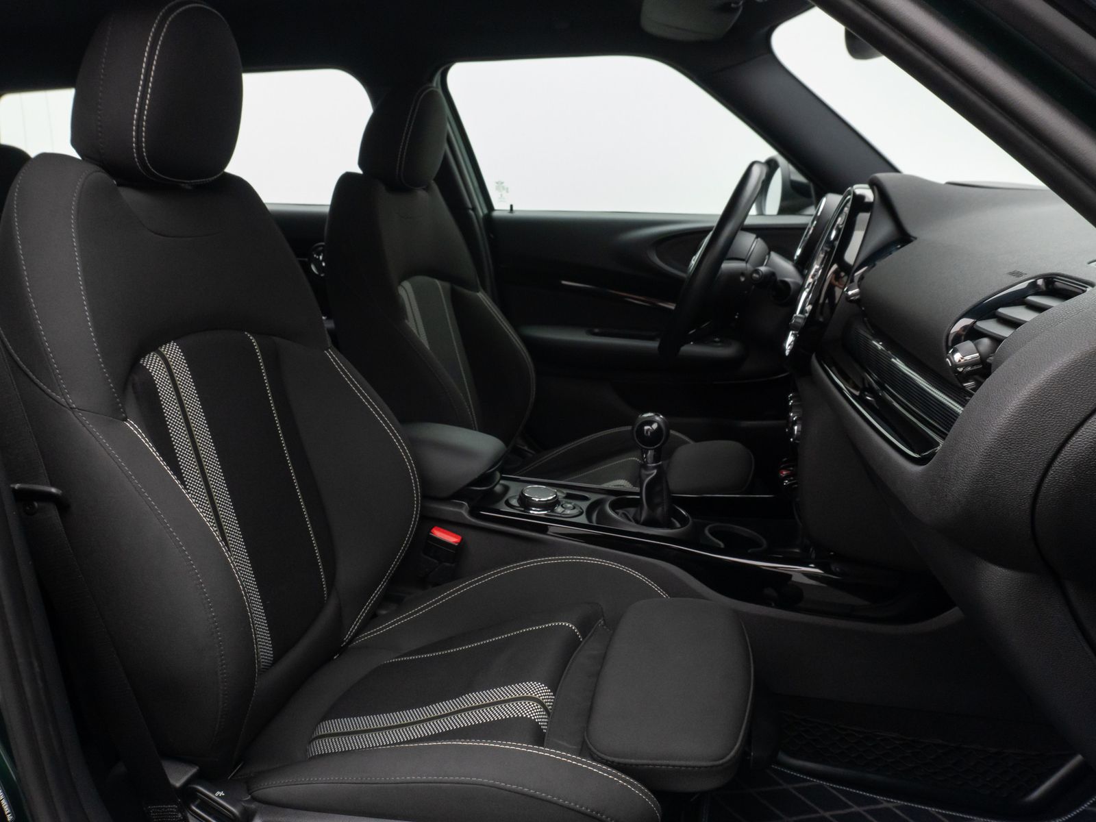 Fahrzeugabbildung MINI Cooper S Clubman Navi Sitzhz Tempomat 8Fach PDCh