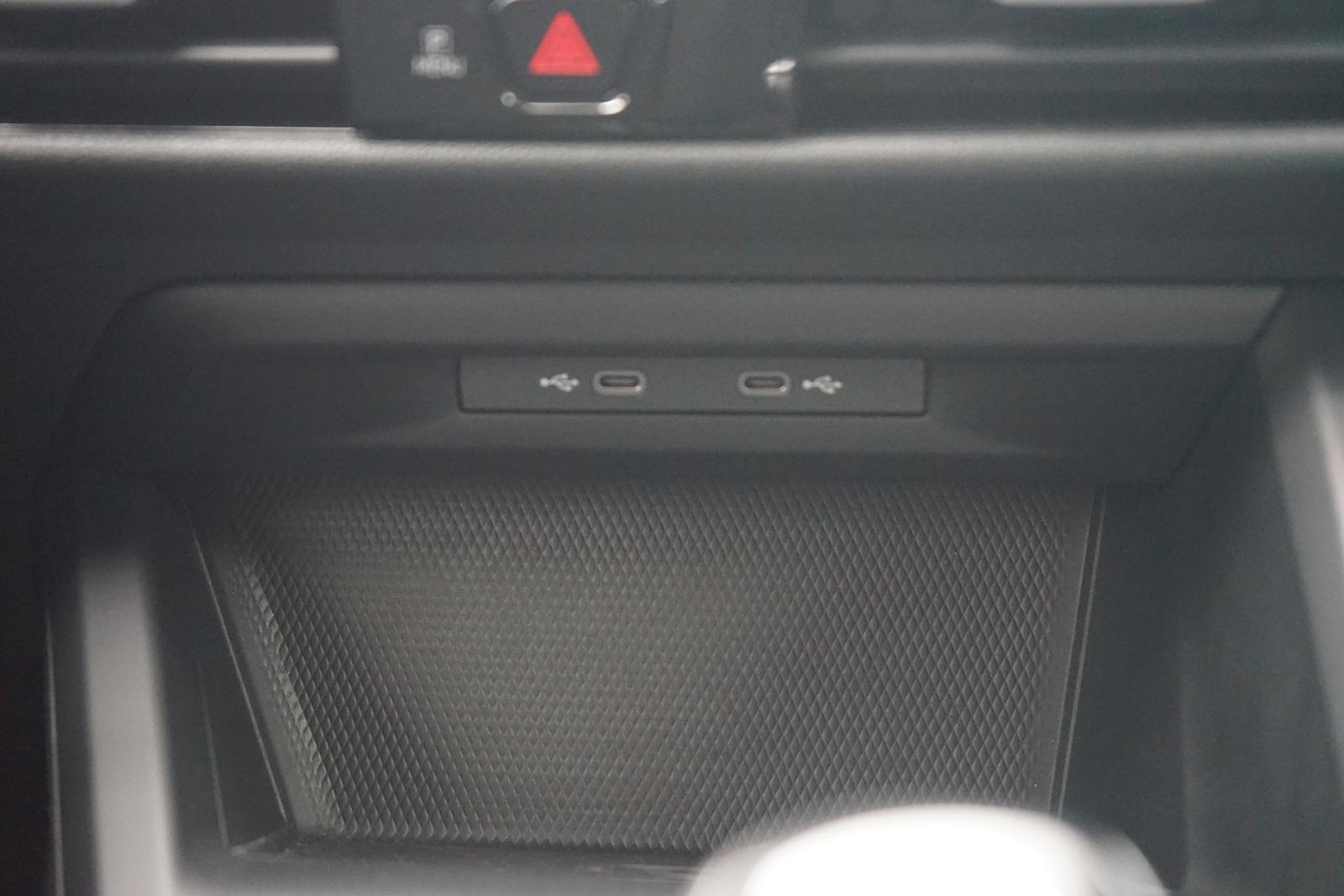 Volkswagen Golf VIII 1.5 TSI Life LED Navi ACC Sitzheizung, миниатюра 12