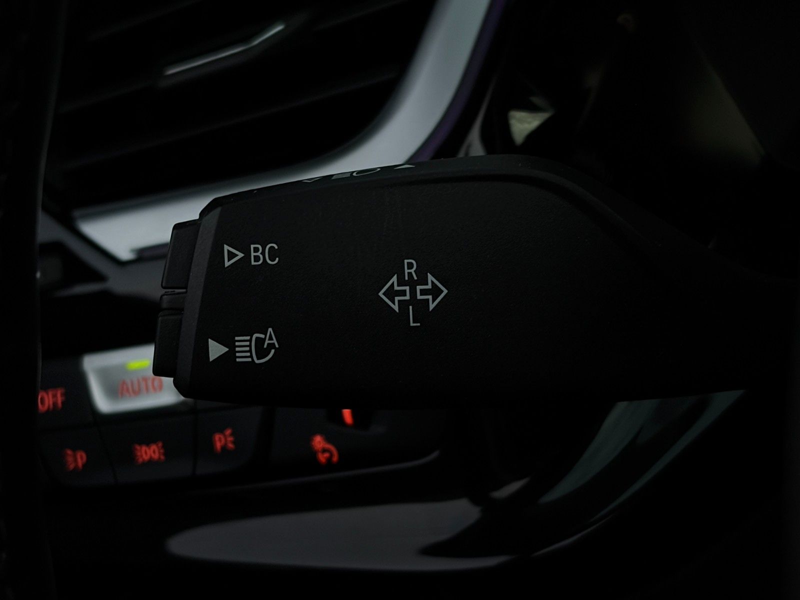 Fahrzeugabbildung BMW Z4 sDrive20i M Sport Anthrazit HUD ACC H&K LHZ