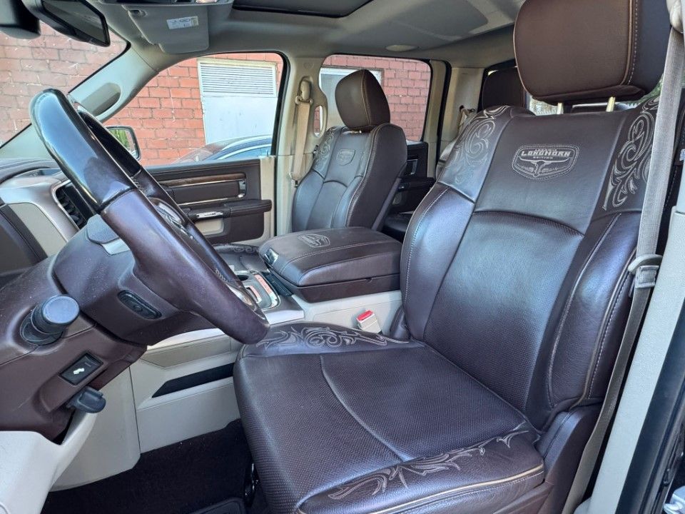Fahrzeugabbildung Dodge RAM 5.7 HEMI 4x4 Laramie LongHorn LPG 1 Hand