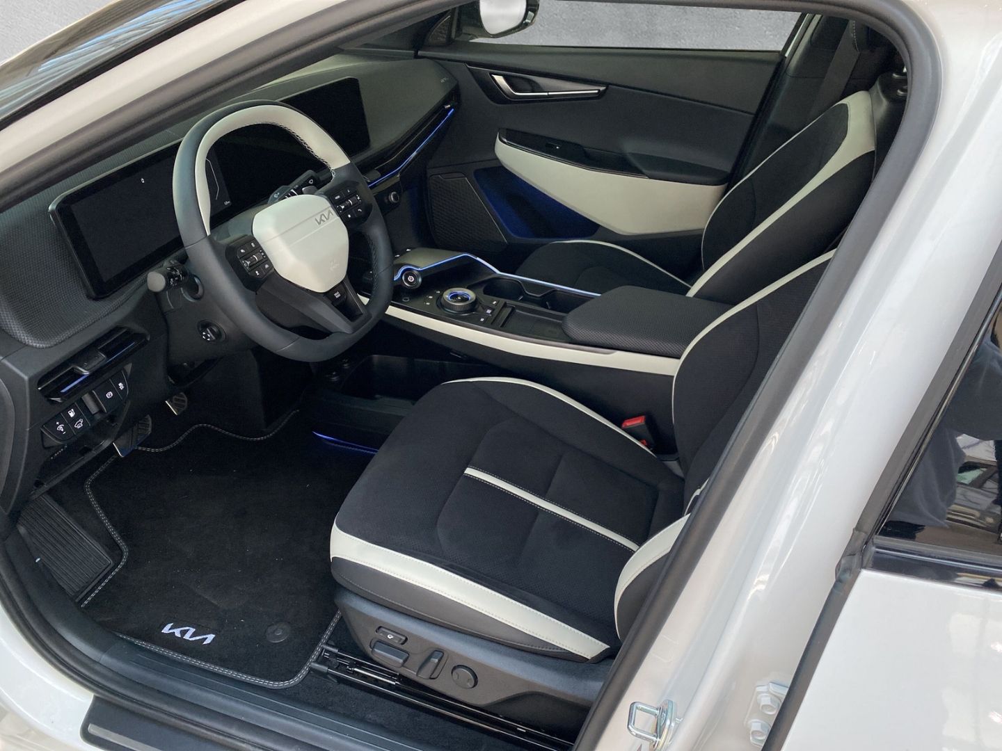 Fahrzeugabbildung Kia EV6 PE GT-LINE RWD ELEKTRO 84 kWh *WP*GD*ASS+*SD